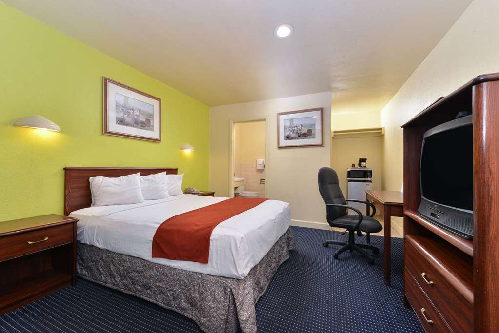 Rodeway Inn 莫德斯托 客房 照片