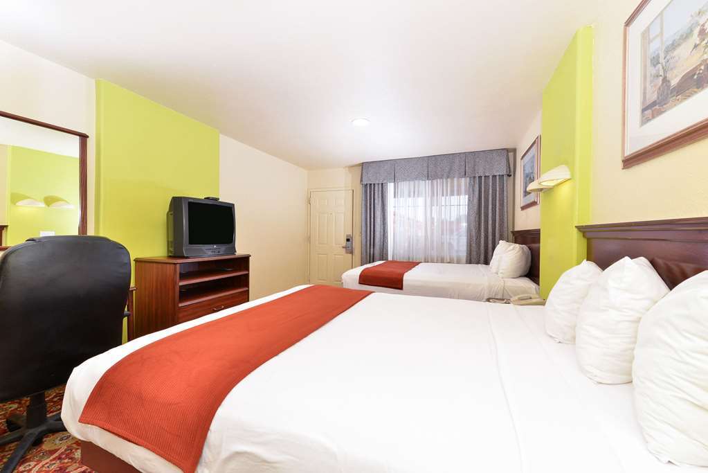 Rodeway Inn 莫德斯托 客房 照片